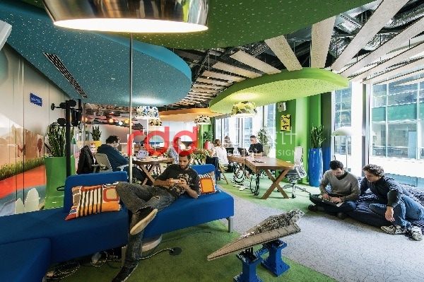德国柏林 Google 办公室设计，用梦幻来形容再贴切不过了-0.jpg